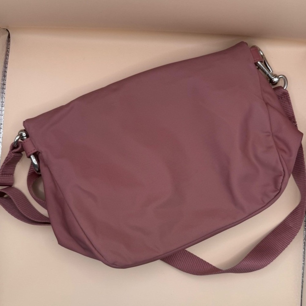 Lululemon All Night Festival Bag Crossbody Mauve Pink Nylon Adjustable Strap - Picture 14 of 15